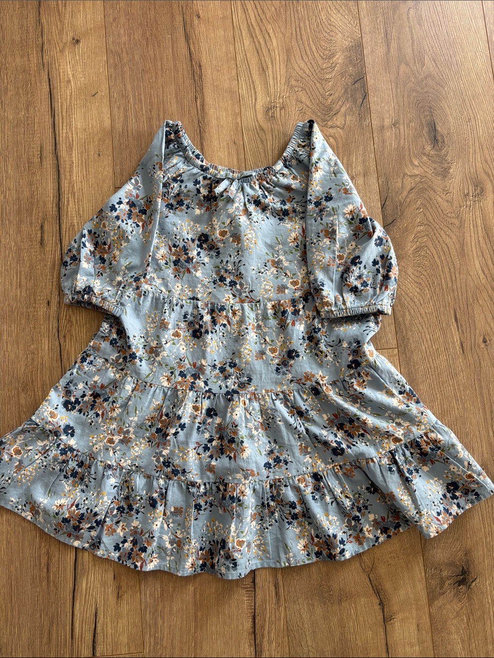 Girls blue dress, size 7